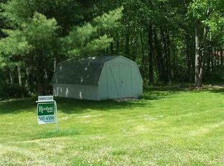 10 Oak Ave, Malta, NY 12020