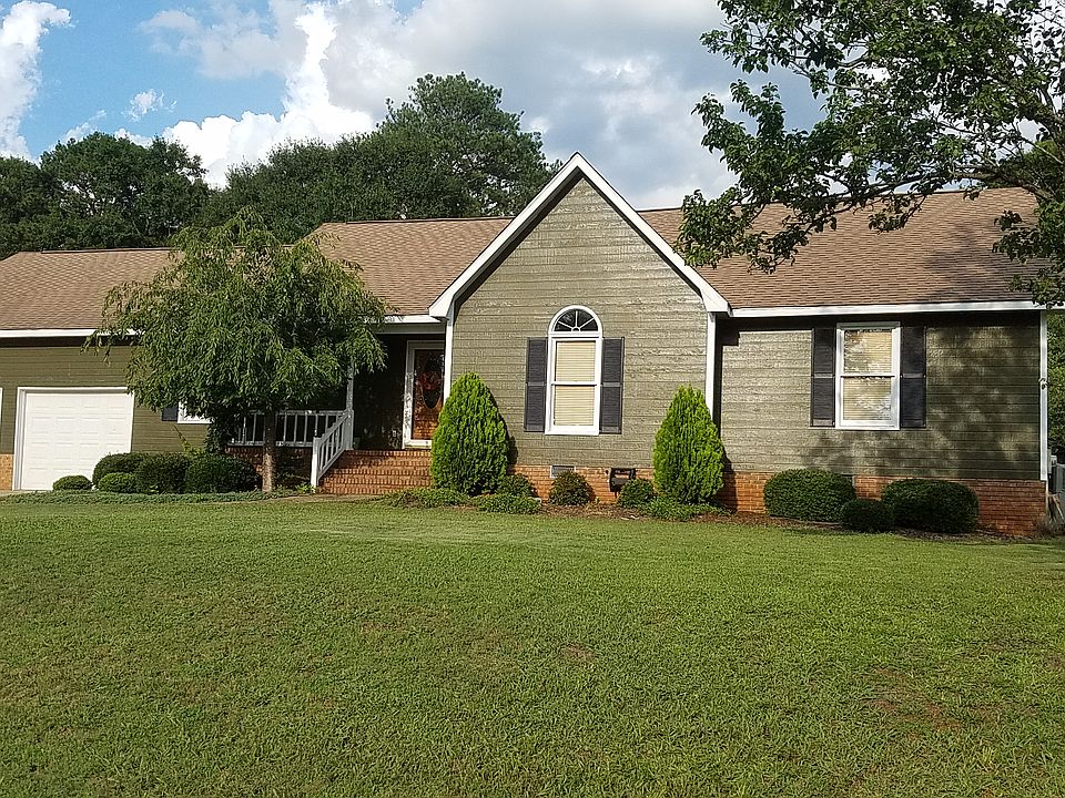 1st image of 1204 Derek Dr SW