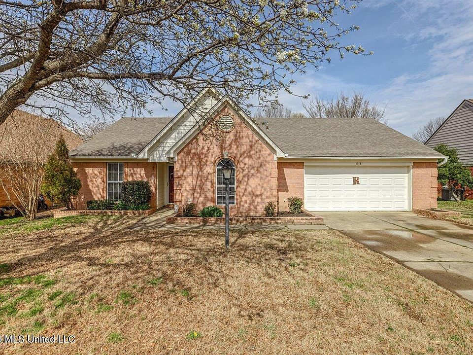 1st image of 838 Lakemont Dr