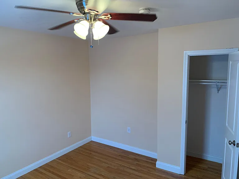 100 Fellsway W #204 — Photo 6