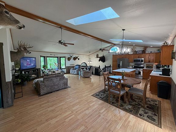 5th image of 25529 Gile Rd