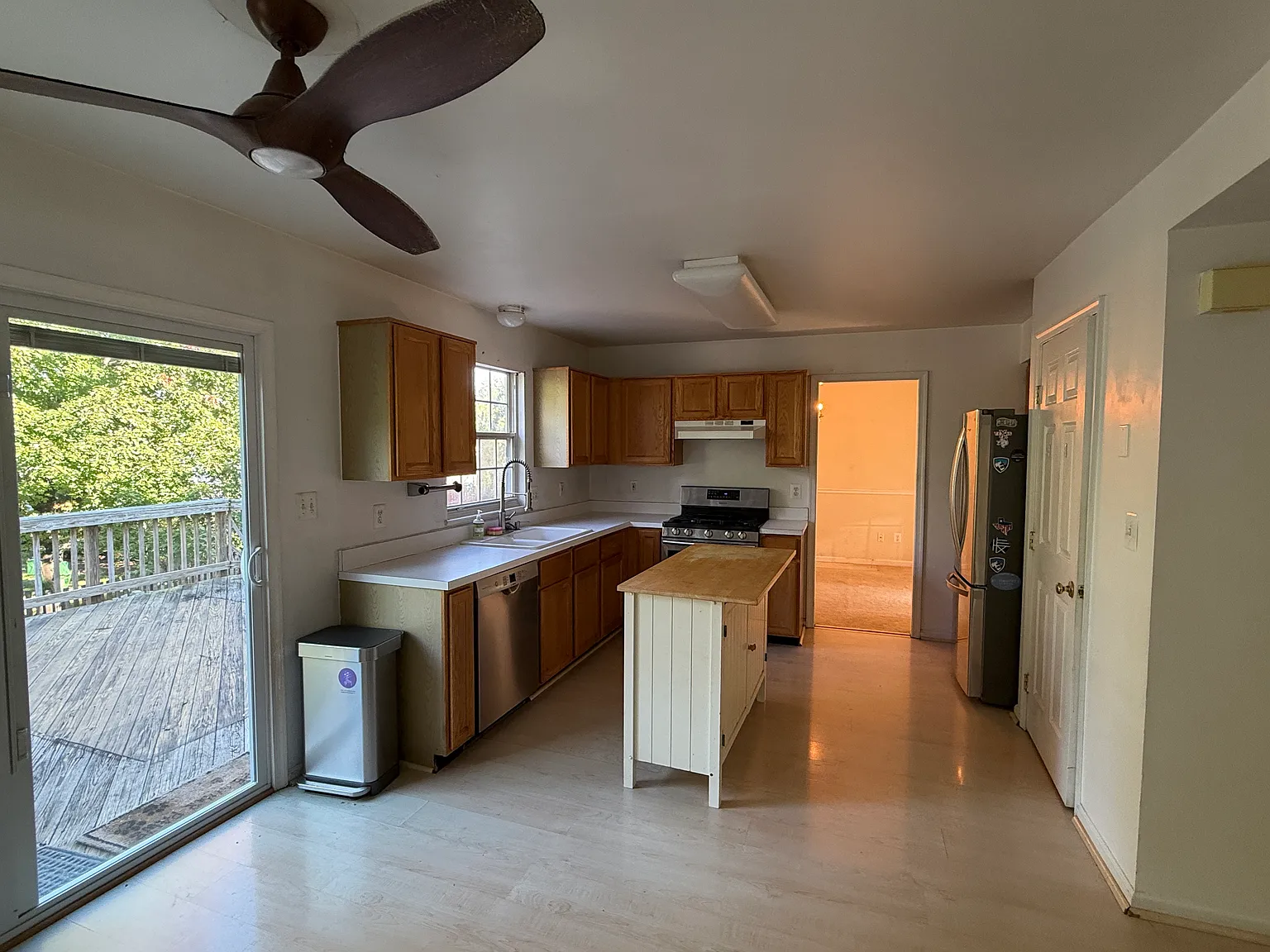 Flattop Ct, Ashburn — Photo 2