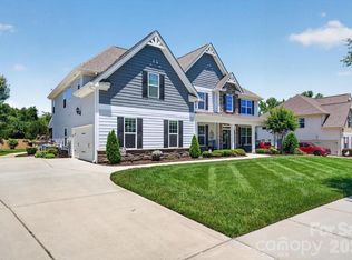 10515 Sweethaven Ln, Harrisburg, NC 28075