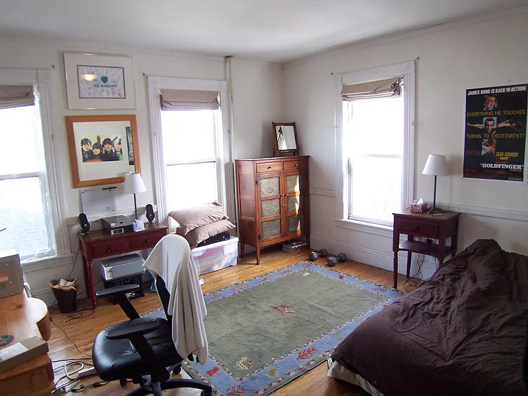 80 Linden St — Photo 19