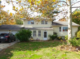 335 Gravel Hill Rd, Monroe Township, NJ 08831