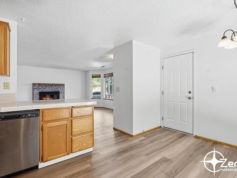 17403 NE 3rd St — Photo 8