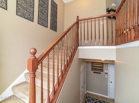 2nd image of 744 Thornbury Ct #744
