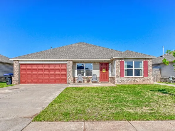 1400 Peridot Ln, Noble, OK 73068
