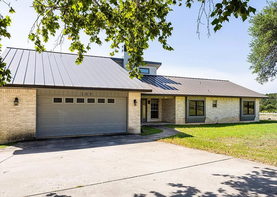 103 Crockett Dr