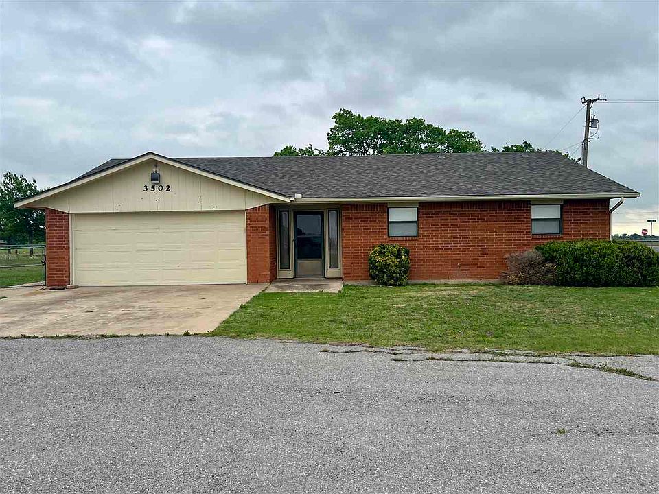 1st image of 3502 SE Lee Blvd