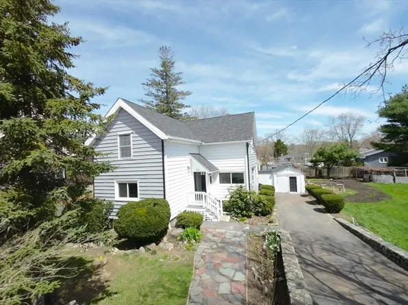 251 Essex St, Saugus, MA 01906