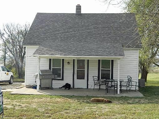 1st image of 1001 S Benton St