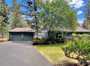 4070 NW Lower Village Rd, Bend, OR 97703