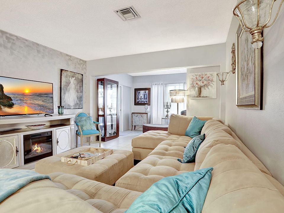 1st image of 2131 NE 42nd Court #210e