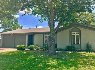 204 N Hickory St, Venus, TX 76084