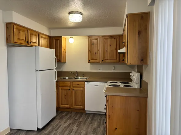 603 E Florida Ave #B, Nampa, ID 83686