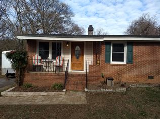 121 Hammond Ave, Greer, SC 29651