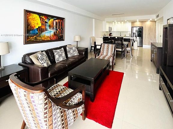 4th image of 19390 Collins Ave APT 1101