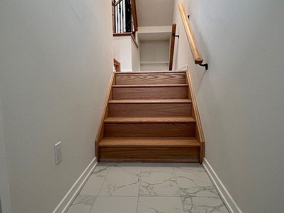 2nd image of 137 Rattenbury Rd