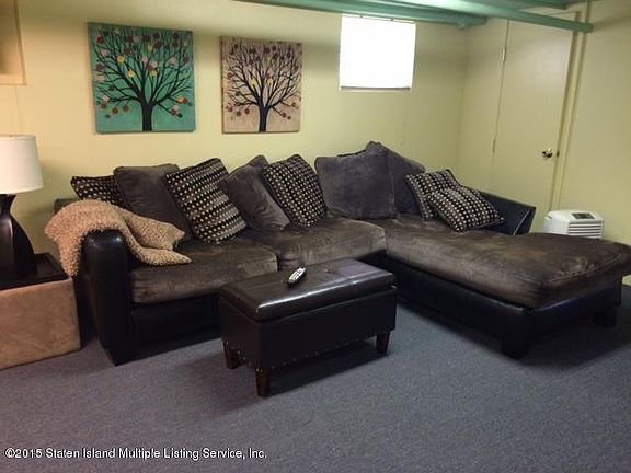 4th image of 237 Fisher Ave