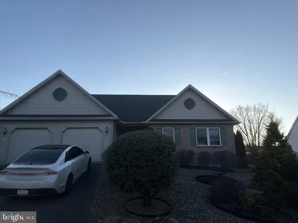 1006 Leanne St, Reading, PA 19605