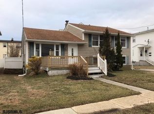 206 N Surrey Ave, Ventnor City, NJ 08406