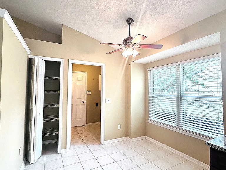 Kitchen Breakfast Nook & Pantry