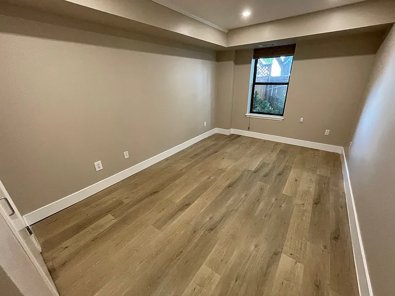 71 Fulkerson St #102 — Photo 11