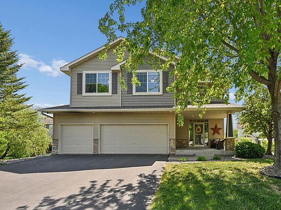 3rd image of 4675 Lark Ct NE