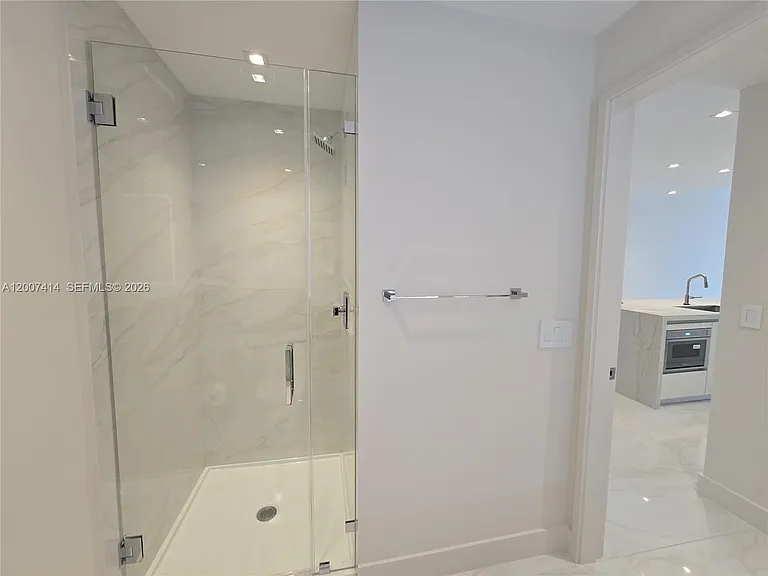 700 NE 24th St #3104 — Photo 24