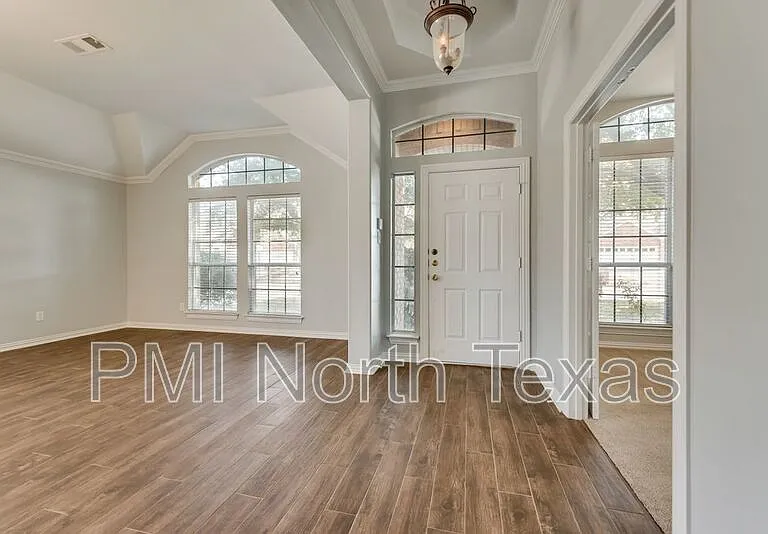 4911 Lakeland Dr — Photo 5