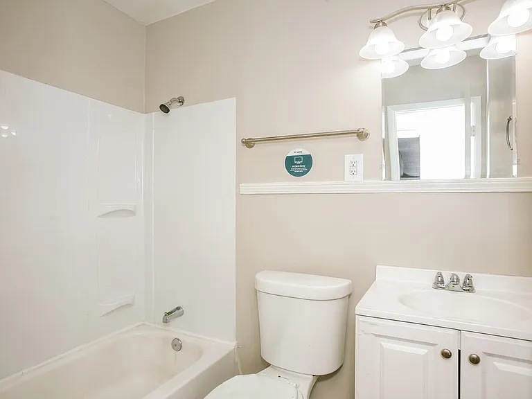 51 N Galeston Ave — Photo 18