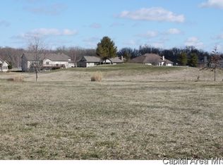 2717 Westport Dr, Springfield, IL 62711