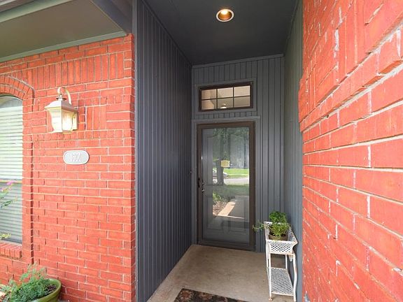 5th image of 1601 Oriole Dr