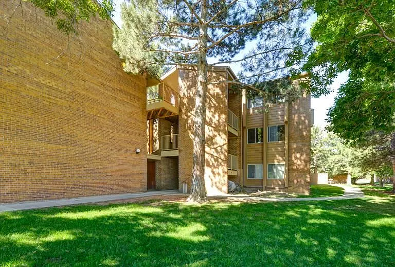 3313 Madison Ave — Photo 1