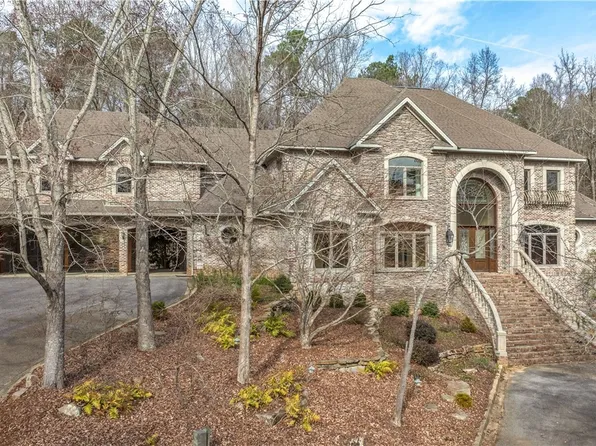 11465 Woodbank Pkwy, Tuscaloosa, AL 35405