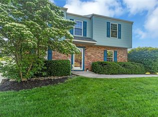 6743 Elk Rush Dr, Imperial, PA 15126