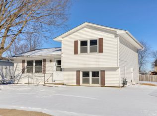 509 NE 9th St, Grimes, IA 50111