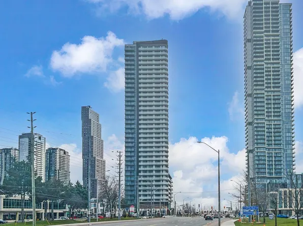 7895 Jane St #2218, Vaughan, ON L4K 0K2