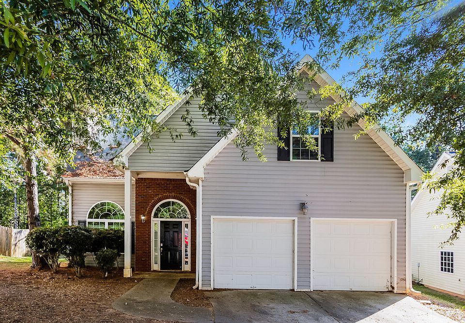 1st image of 4560 Ferncrest Pl