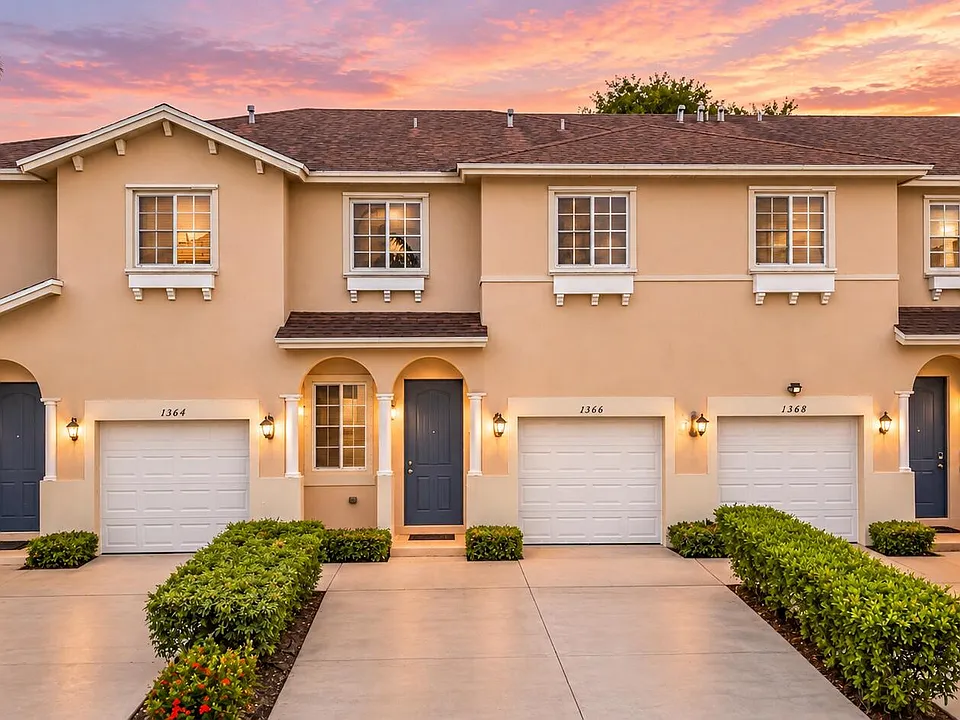 1366 NW 214th Ter