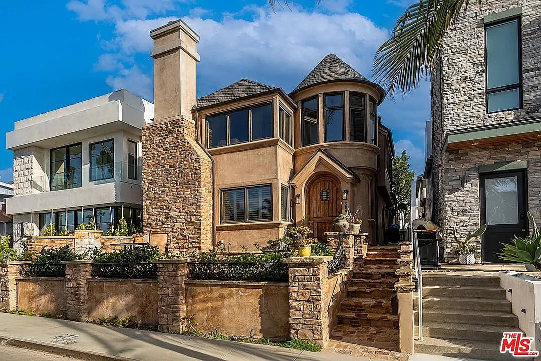 3 bed, 1924 sqft, $15,000 — Photo 3