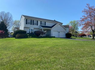 1315 Shallow Ford Rd, Herndon, VA 20170