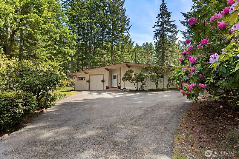 4th image of 91 E Jack Pine Lane