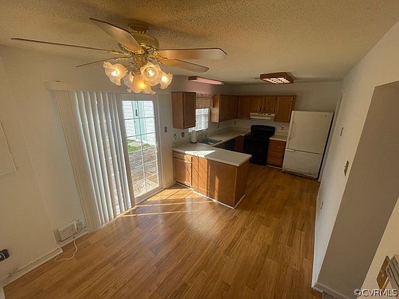 5th image of 9593 Kimberly Lynn Cir