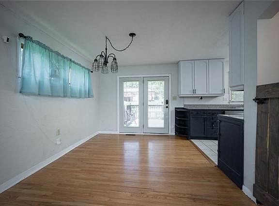 4th image of 17100 E 26th Ter S