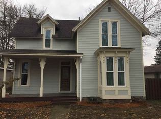 110 W 1st St, Milford, IN 46542