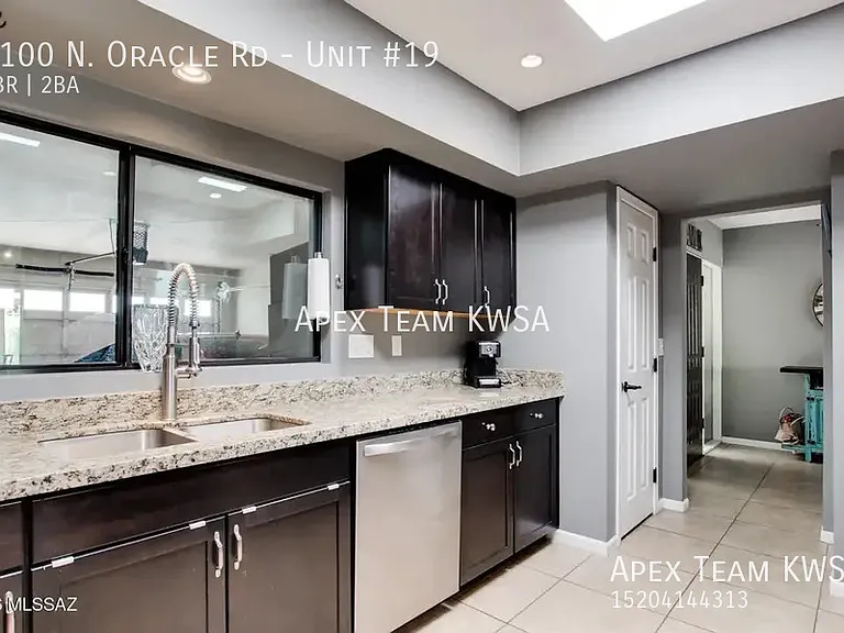 6100 N Oracle Rd #19 — Photo 3