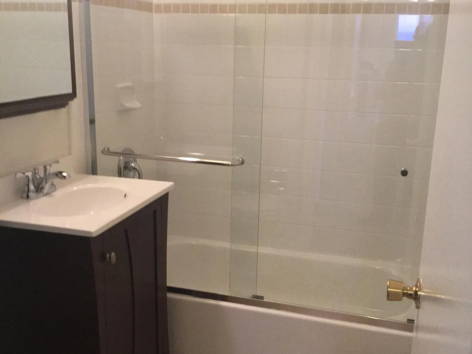 2 bed, 850 sqft, $3,300 — Photo 4