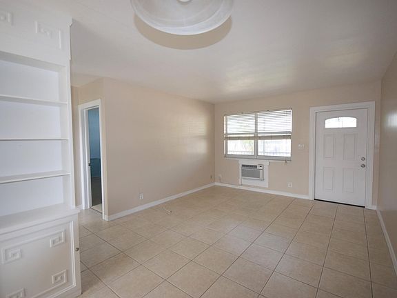 2nd image of 520 NE 7th Ave APT 2B
